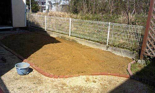 芝生の床土3